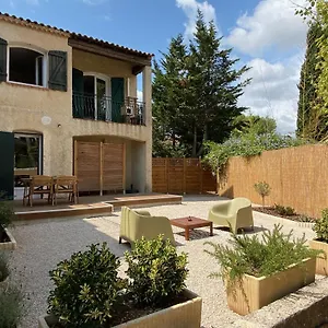 Appartement Bel Avec Terrasse Et Beau Jardin Classe 1 Etoile, La Ciotat